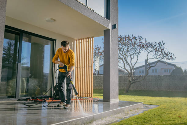 Best Warehouse Cleaning  in Golden Gate, FL